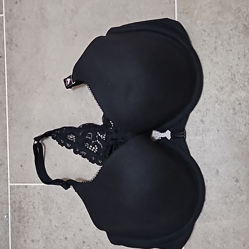Victoria secret 32dd black